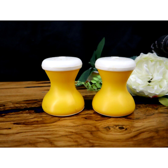Vintage Max Klein Salt and Pepper Shakers Yellow and Cream Plastic - Picture 1 of 6